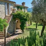Bacciana Vila *