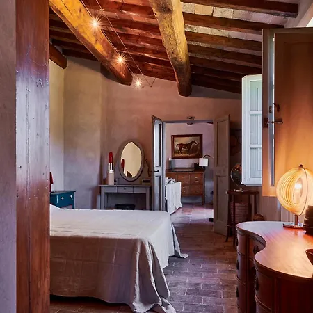 Bacciana Villa *